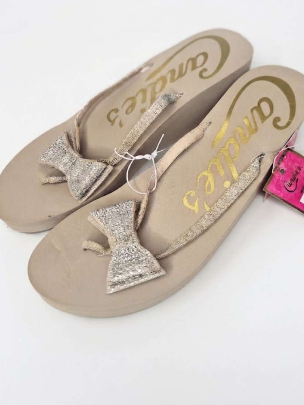 NWT Y2K Style Candies Rhinestone Bow Platform Wedge Flip Flops Tan Gold Size 11